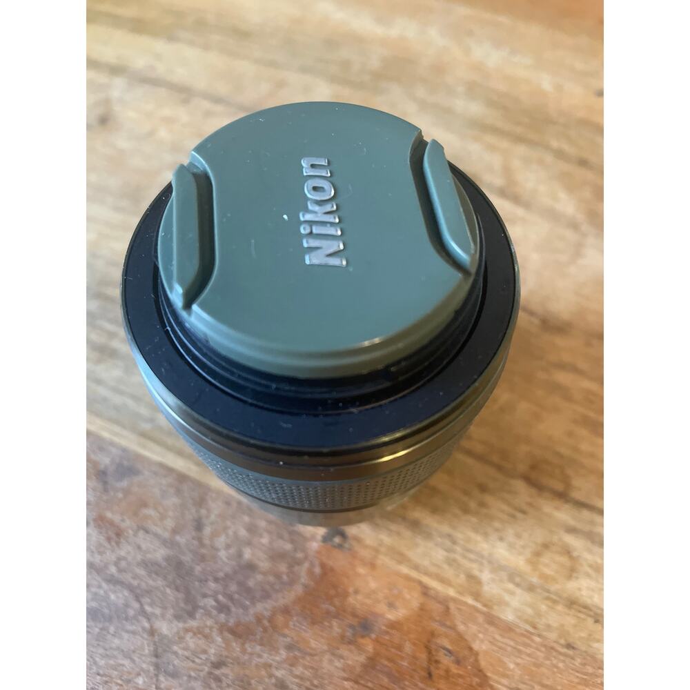 Broken: Nikon 1 nikkor 30-110mm f/3.8-5.6 vr lens (Green) + front/back caps